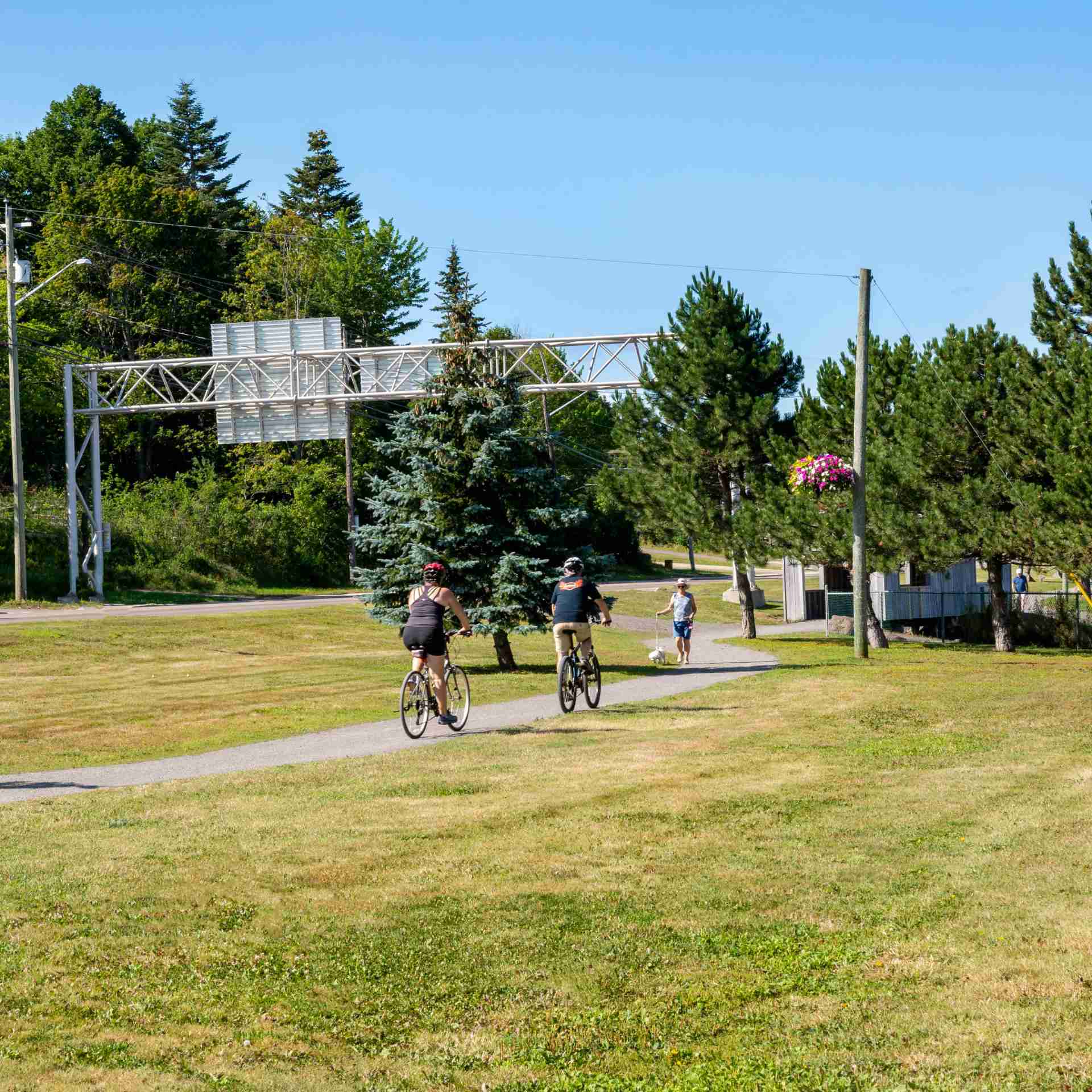 Home - the-neighbourhood-bikers